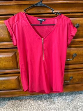 Express Red V-Neck Zip Front Blouse